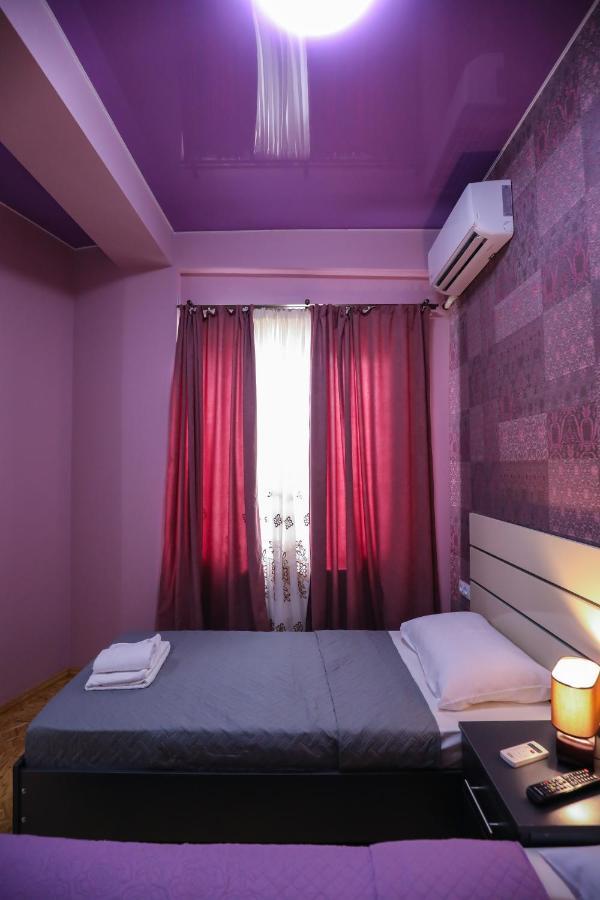 Hotel Sagu in Kutaisi Bagian luar foto