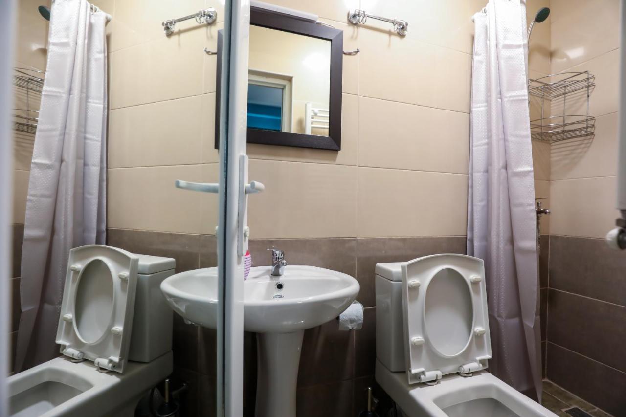 Hotel Sagu in Kutaisi Bagian luar foto